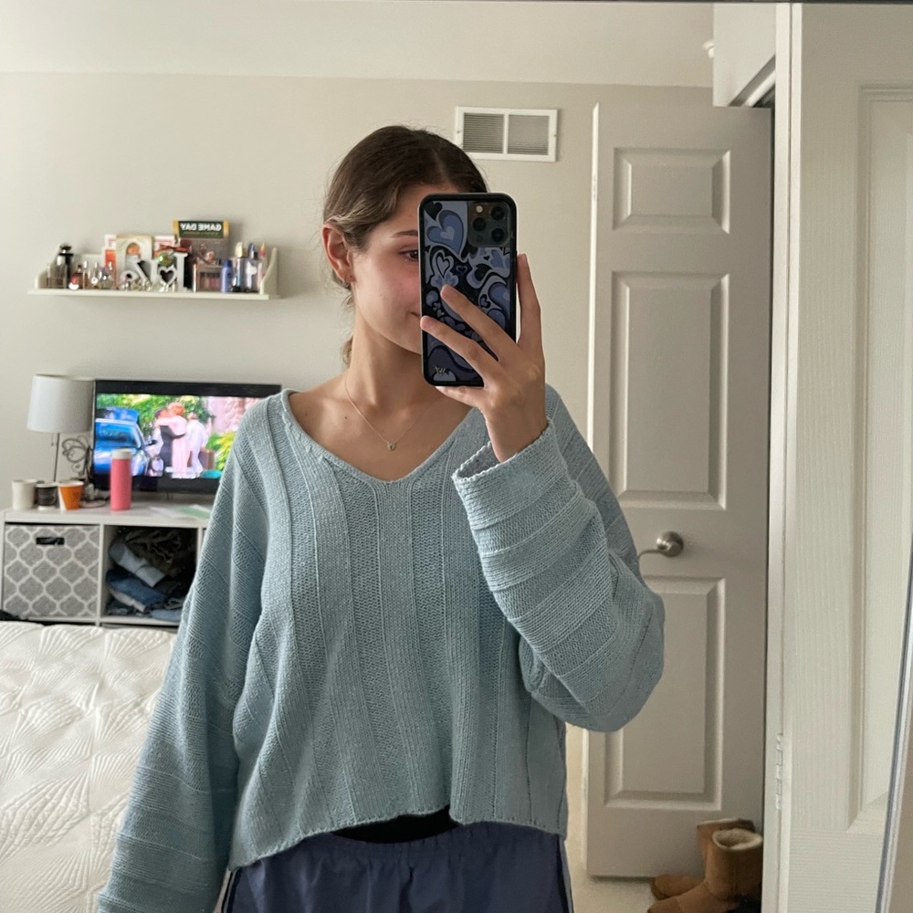 Blue pacsun v neck sweater